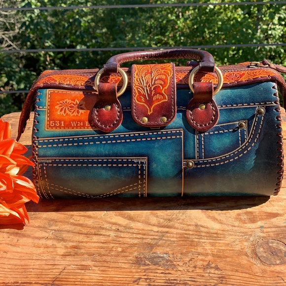 Handcrafted Unique One Of A Kind Western Braided Handle Leather Purse - Picture 4 of 12